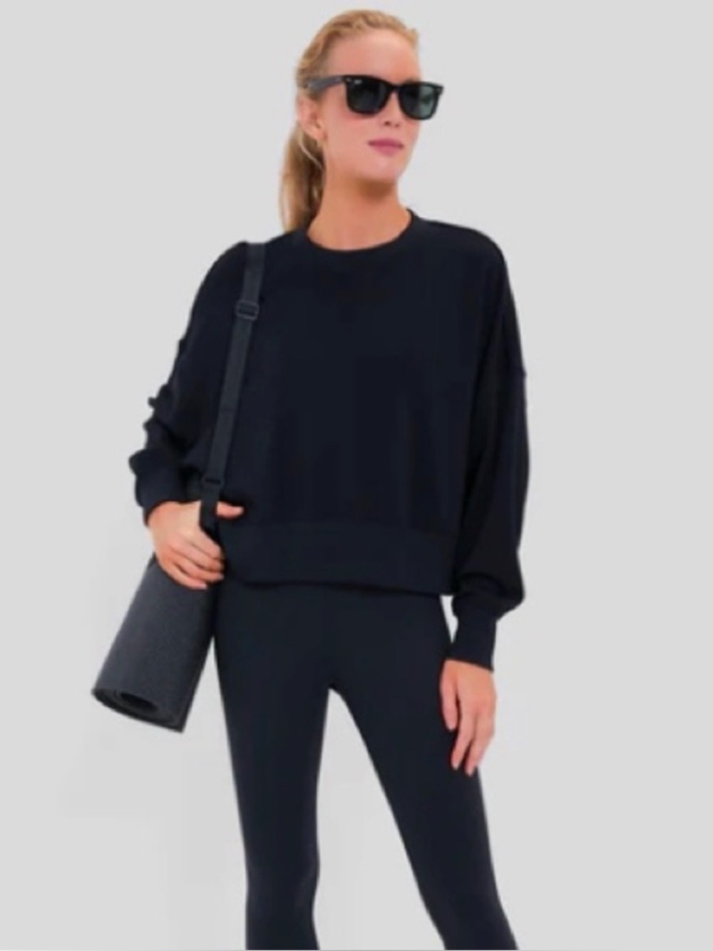 Tuckernuck Sport Cropped Oliver Black Crewneck Pullover Sweatshirt